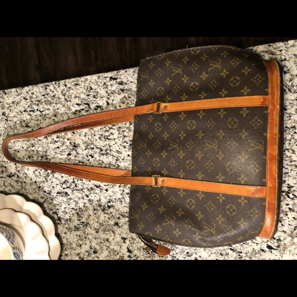 Authentic Vintage Louis Vuitton Purse